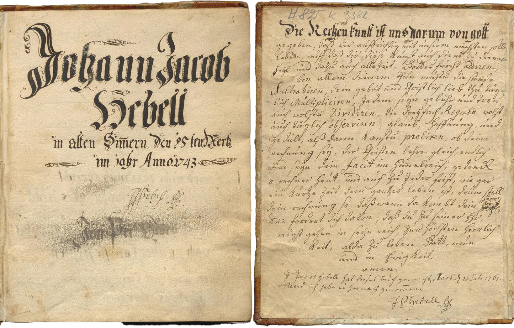 Geöffnete Handschrift mit Rechenaufgaben von Johann Jacob Hebel und einem Eintrag Johann Peter Hebels.
